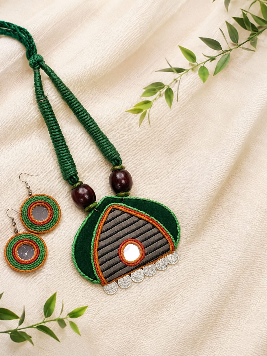 GREEN MIRROR BOHO NECKLACE SET