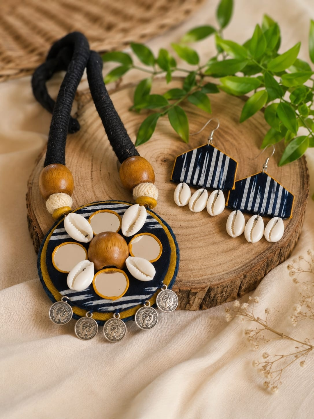 BLUE MIRROR BOHO NECKLACE SET