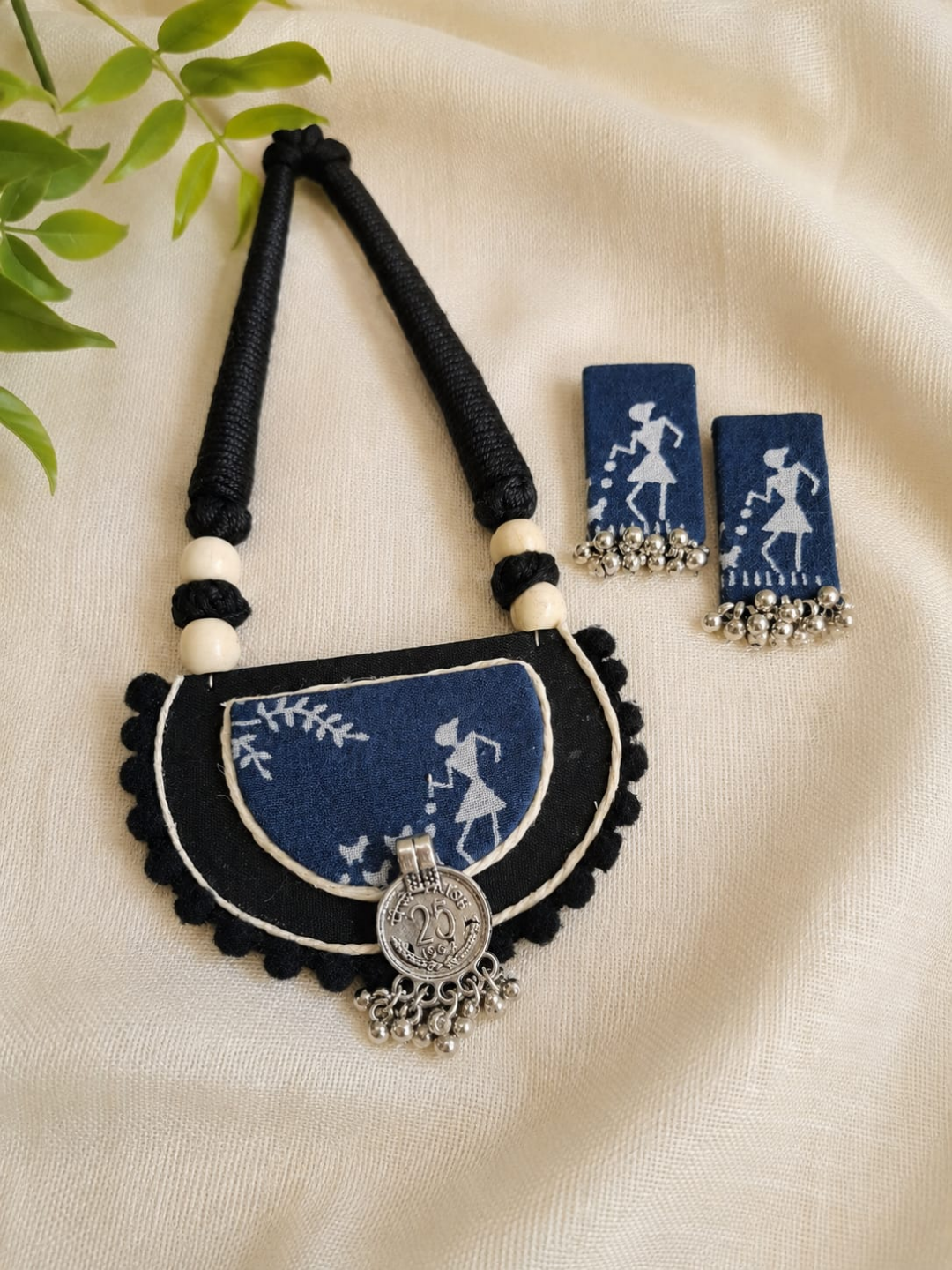 INDIGO CHANDRAKALA NECKLACE SET