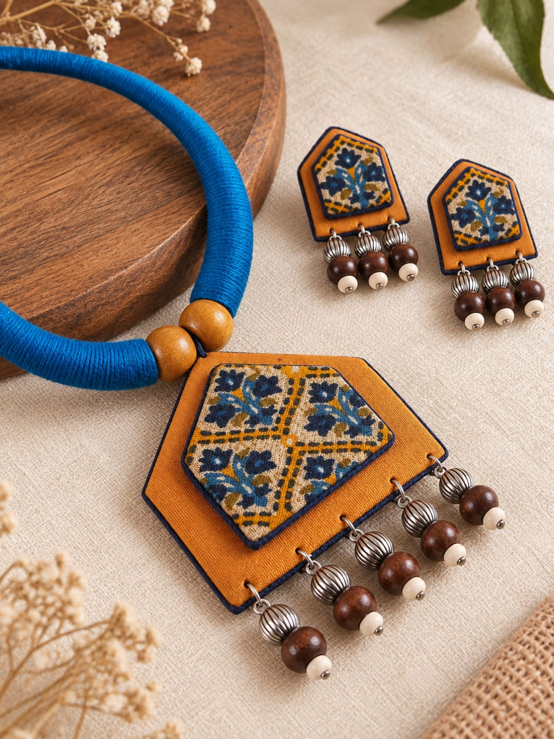 ELEGANT BLUE AND MUSTARED PANCHAKONI NECKLACE