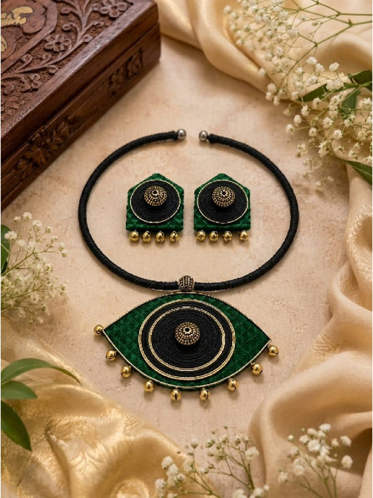GREEN KHUN HASLI NECKLACE SET